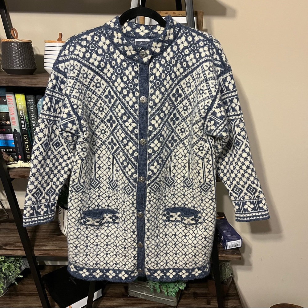 Dale of Norway Wool Cardigan Size M